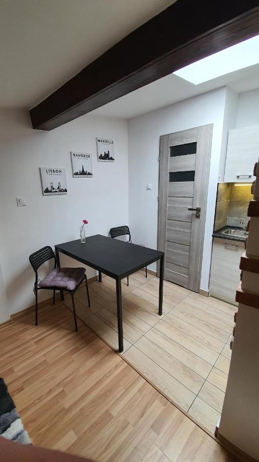 Apartamenty Hetmanska - 24H Shop คาโตวีตเซ ภายนอก รูปภาพ