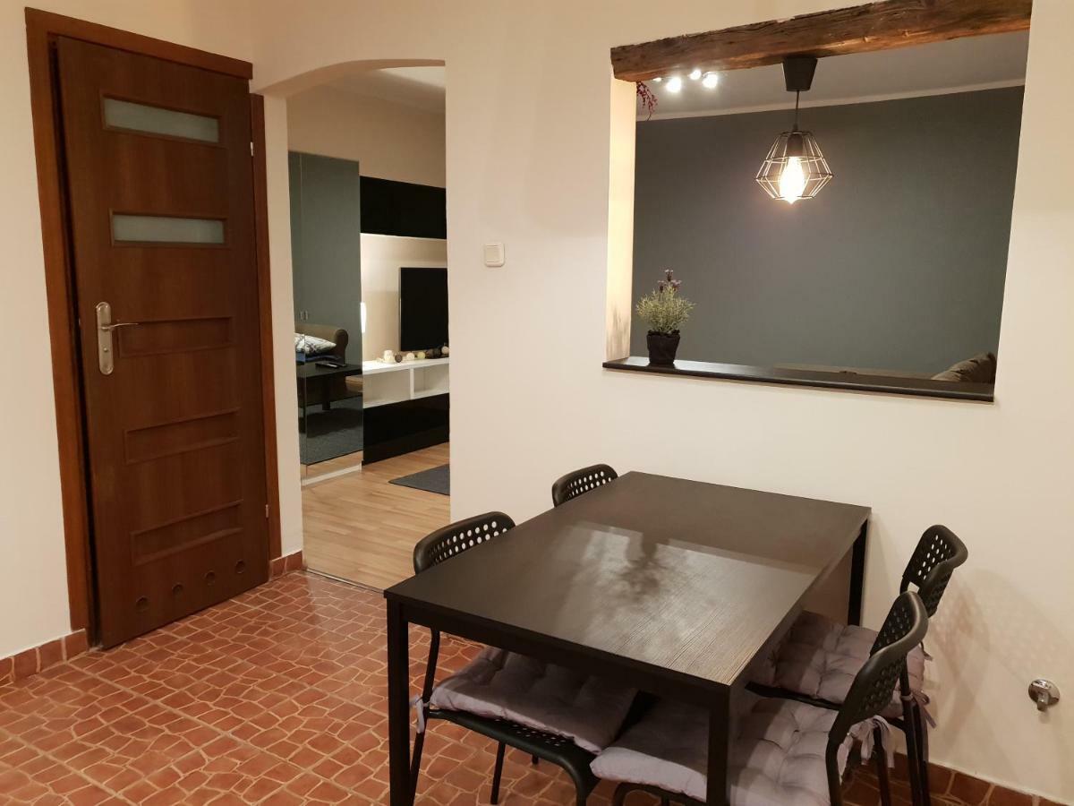 Apartamenty Hetmanska - 24H Shop คาโตวีตเซ ภายนอก รูปภาพ